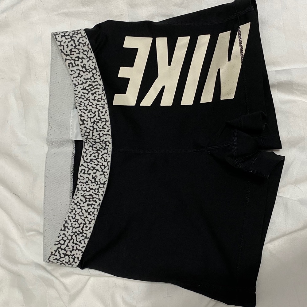 Black Nike Pro Spandex